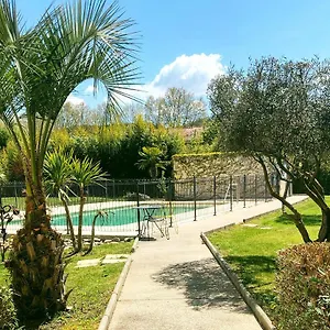 Ibis Aix En Provence Hotel
